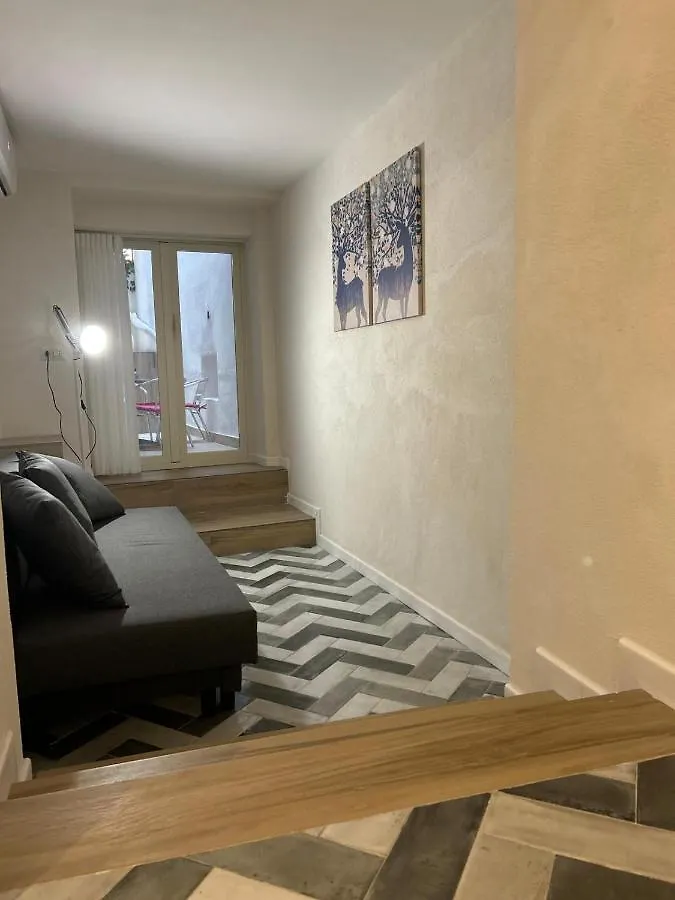 Centro StoricoLoft Space Partenopeo Apartment Naples